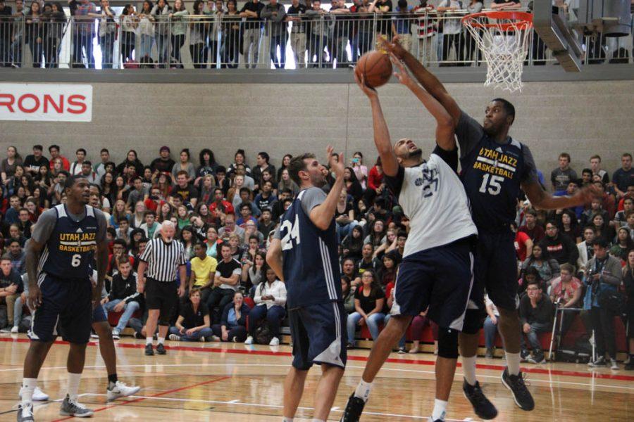 The Utah Jazz held their open scrimmage at Granger High School to the students and teachers delight.