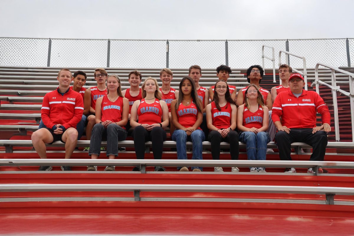 All three academic all-state autumn athletes run for the cross-country team!