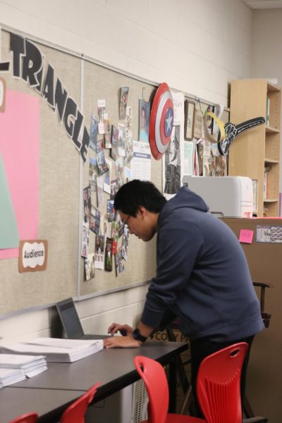 Digital hall passes immediately improve student behavior