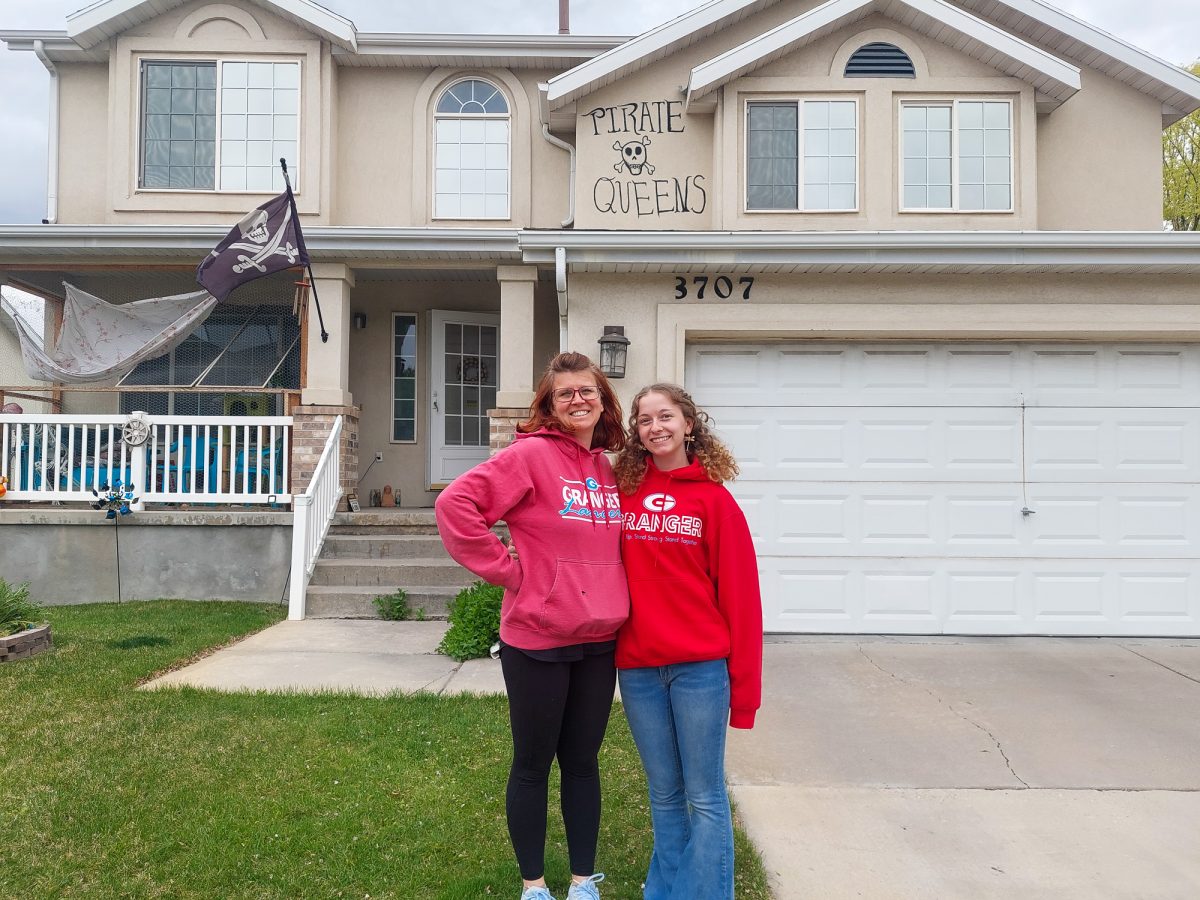 Ms. Freeburd and Alayna Elliot have decorated their home with colorful murals in advance of its demolition for the Bangerter Freeway expansion.