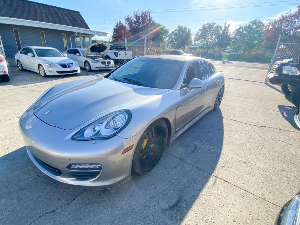 From Mustangs to Ferraris: auto class revs up student interest